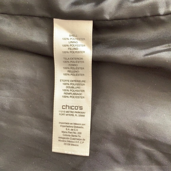 Chico’s Black Lightweight Quilted Jacket With Front Off Center Zipper Size 3 - Picture 5 of 6